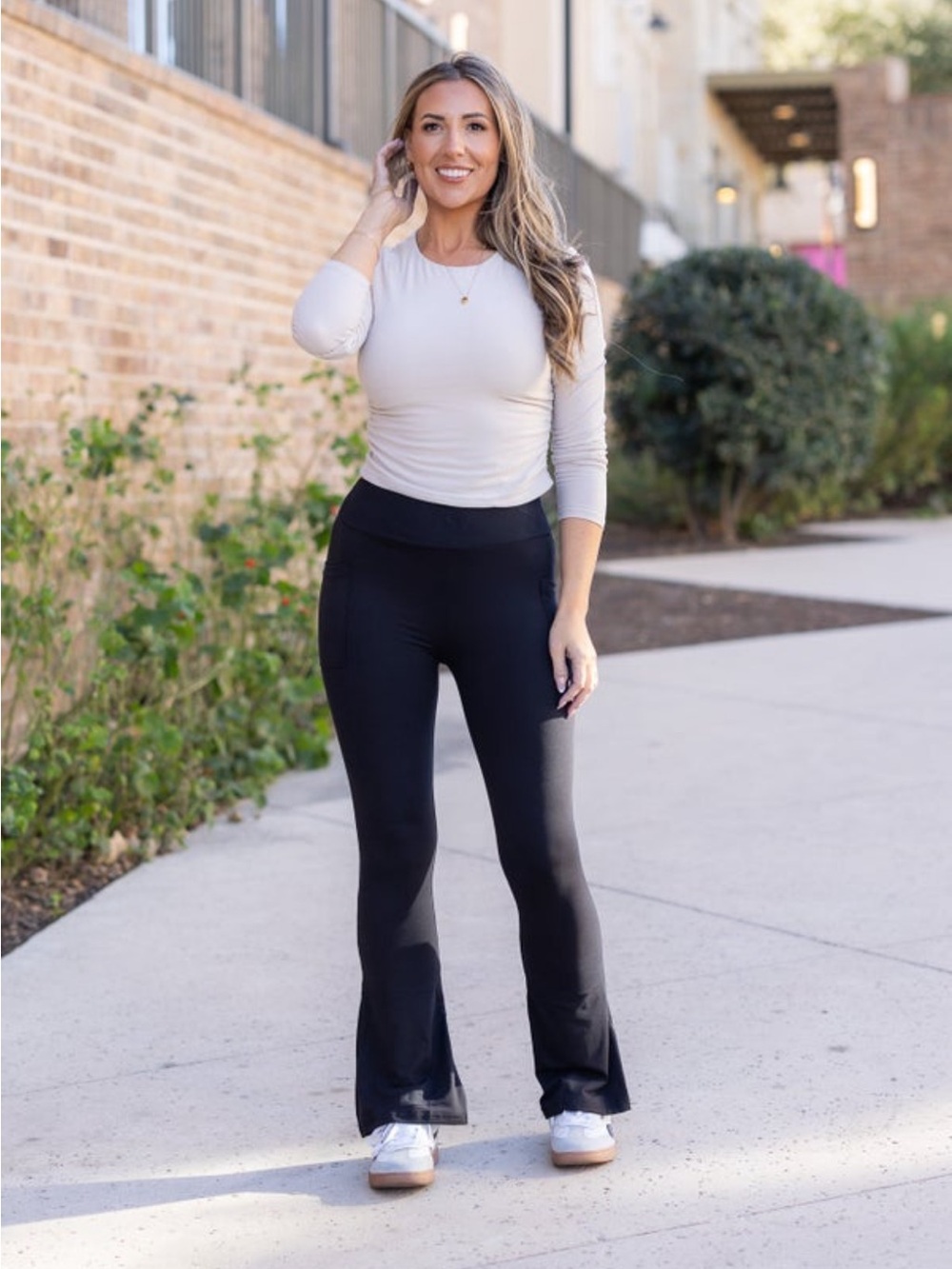 Flare leggings / yoga pants